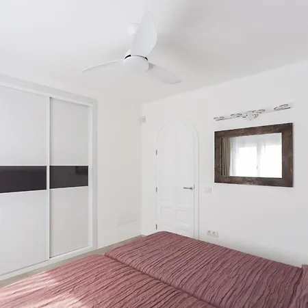 Villa 4 Bedroom Mimi With Private Heated Pool