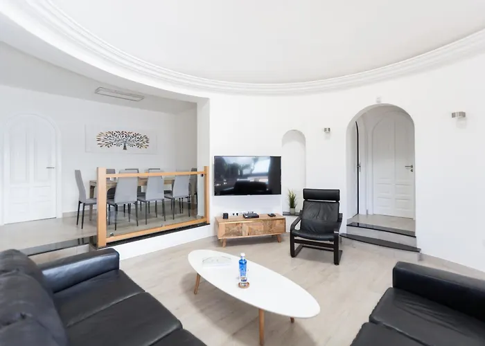 别墅 4 Bedroom Mimi With Private Heated Pool