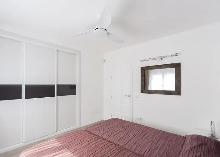 וילה 4 Bedroom Mimi With Private Heated Pool